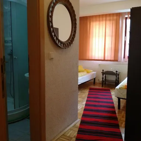 Sinija Bascarsija Bed & Breakfast